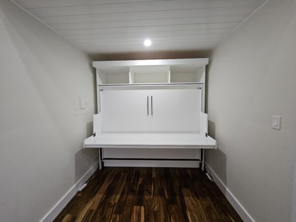 Euro Horizontal Desk w Hutch in White CLOSED
